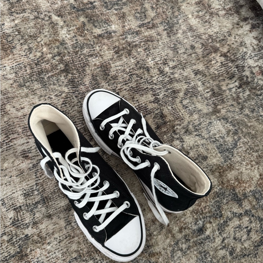 Converse platform high tops